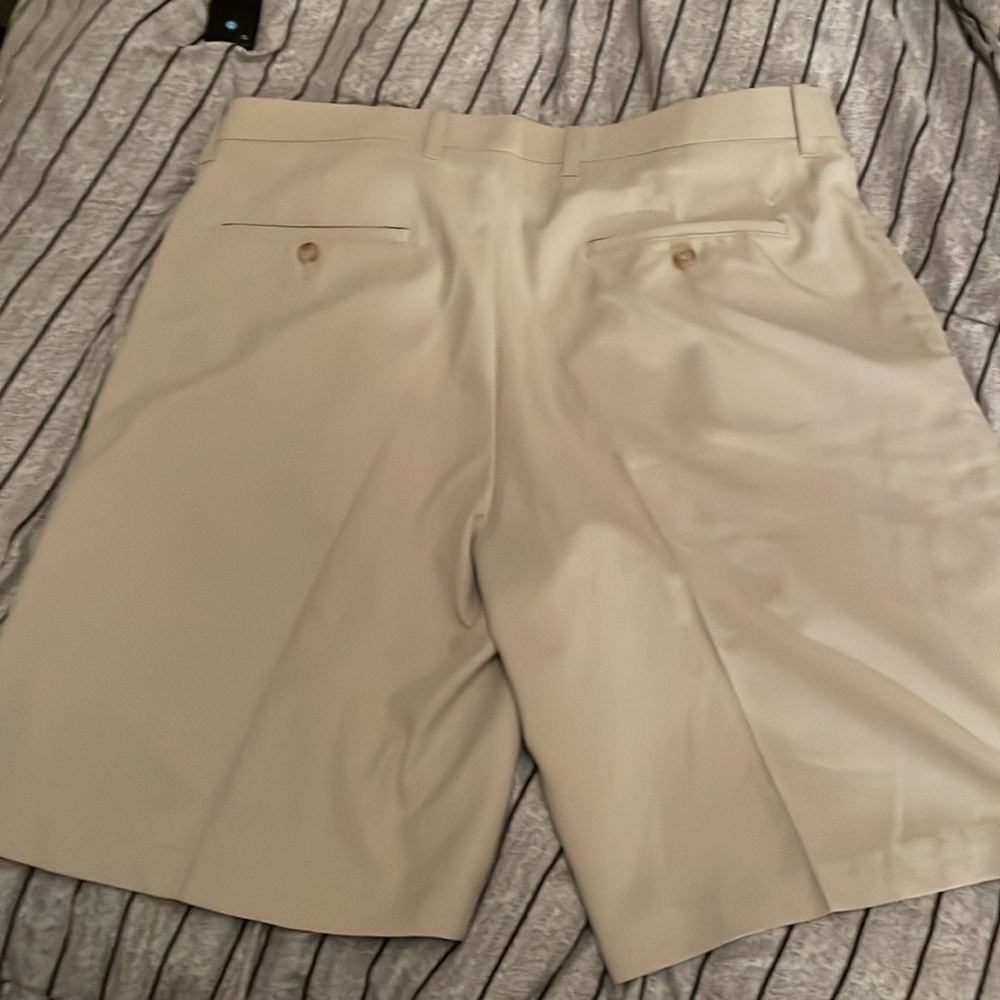 Callaway Golf shorts - Picture 2 of 2